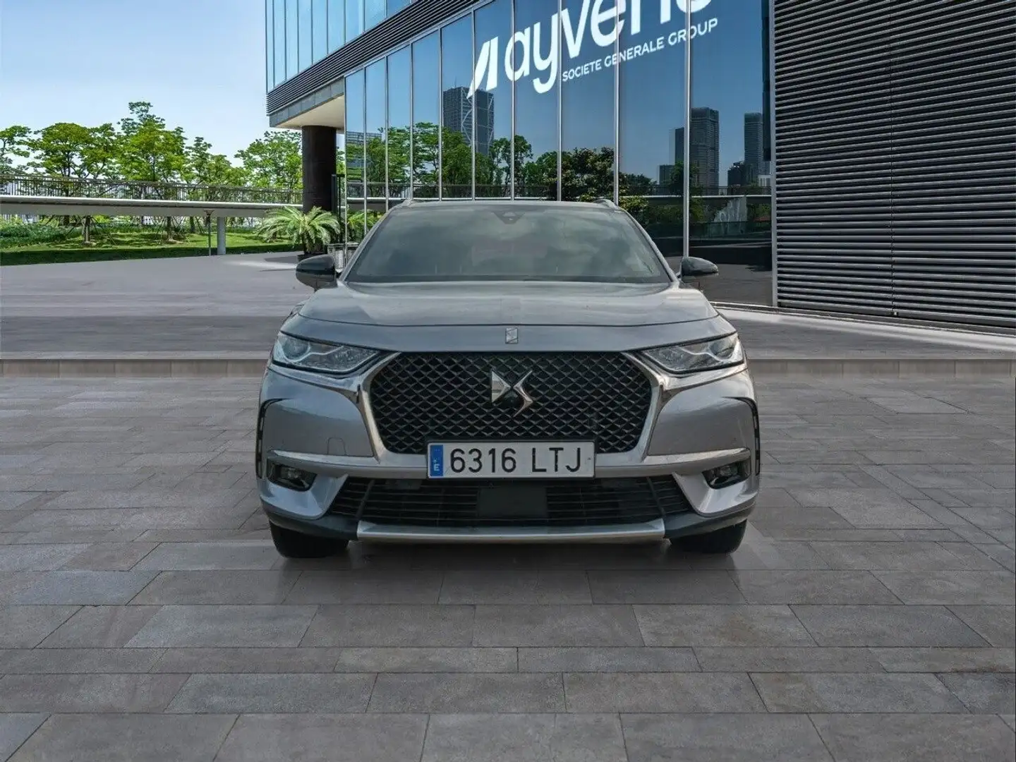 DS Automobiles DS 7 Crossback 1.5BlueHDi Bastille Aut. Grau - 2