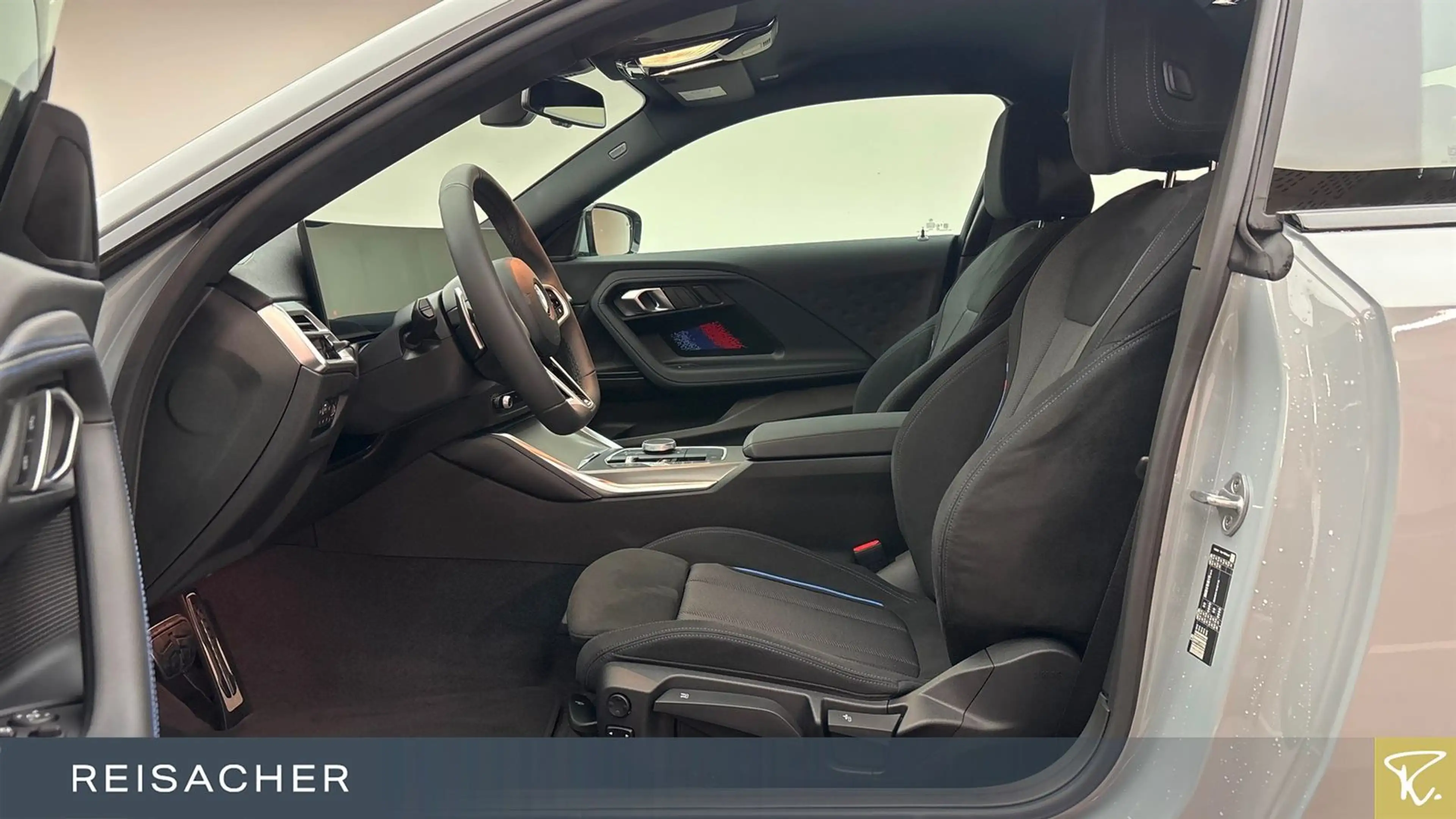 BMW 220 i Coupé Sportpaket Autom. Parksystem DAB — photo 4