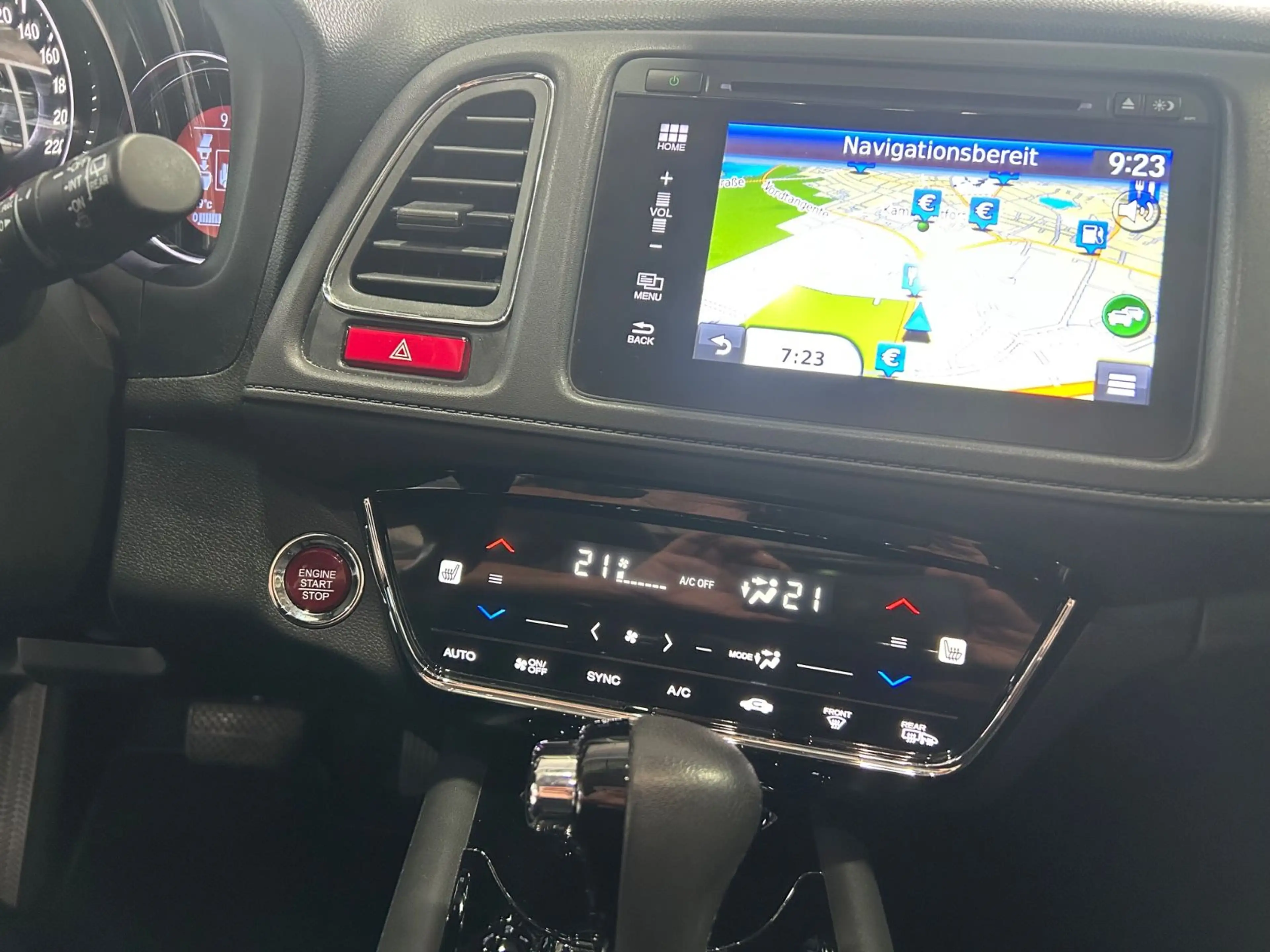 Honda HR-V 1.5 i-VTEC Executive Automatik Navi Pano — photo 15