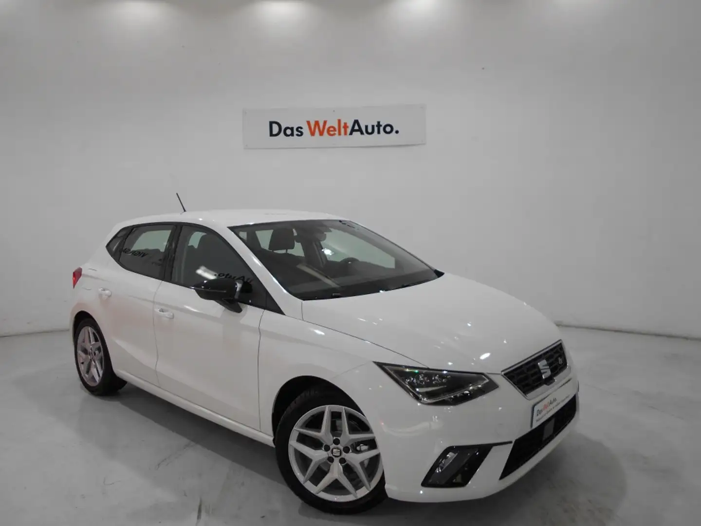 SEAT Ibiza 1.6TDI CR S&S FR 115 Blanco - 1