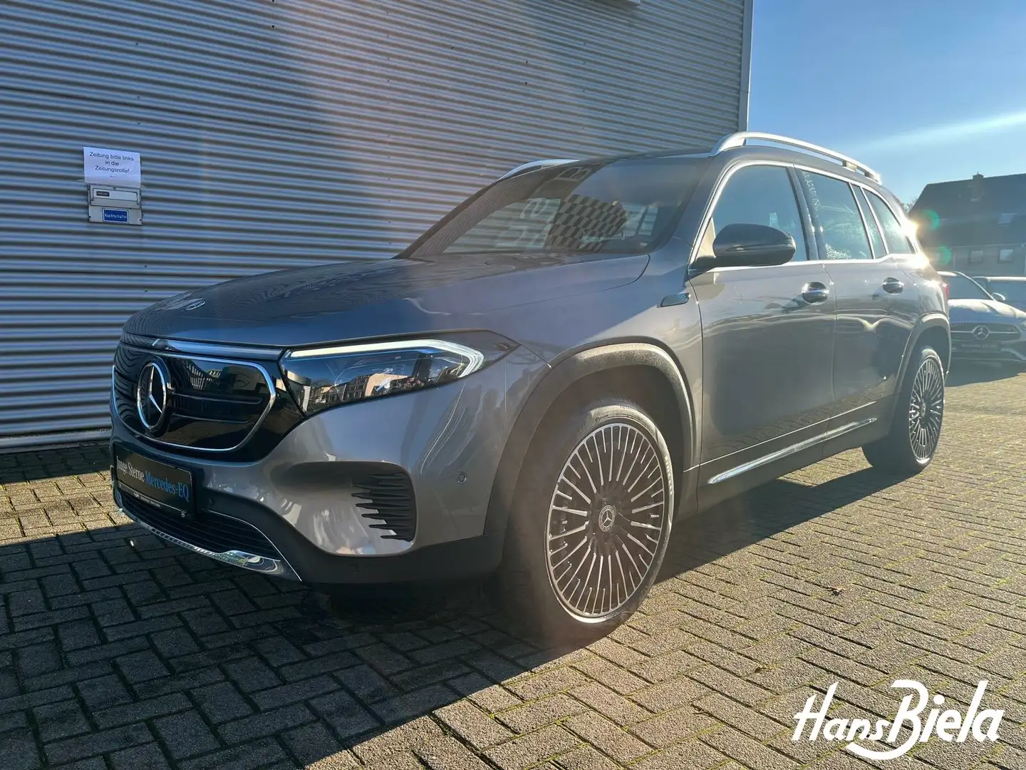 Mercedes-Benz EQB 300 EQB 300 4M ElectricArt/20"/Dis/Sound/Kam/Mem/TW Grau - 2