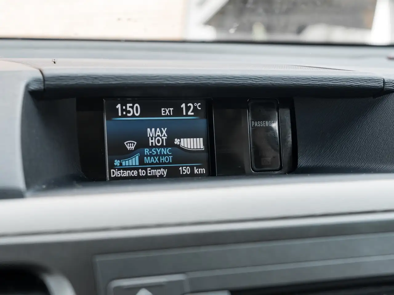 Toyota Sienna снимка Toyota Sienna