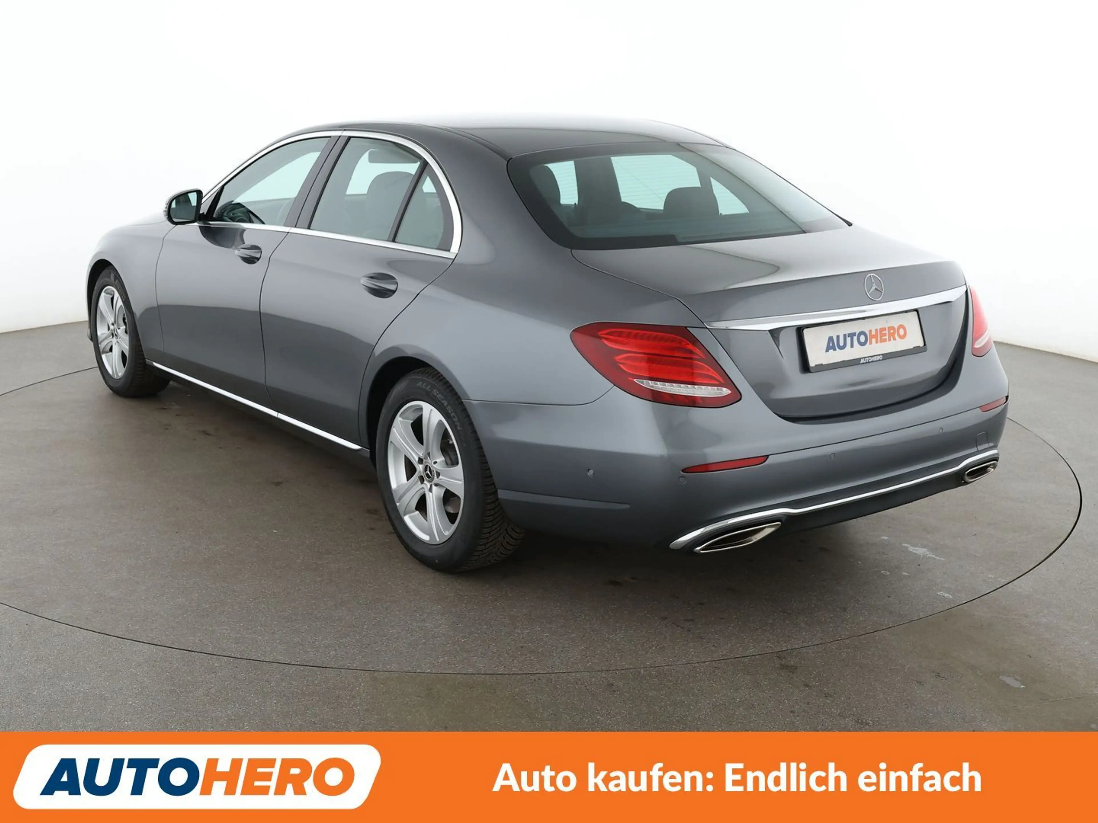 Mercedes-Benz E 200 E 200 Avantgarde Aut.*NAVI*TEMPO*LED*PDC*SHZ* — photo 4