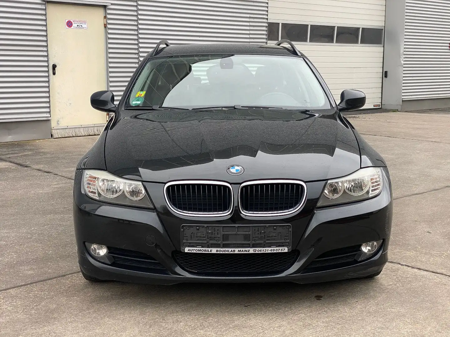 BMW 320 i Touring Klimaauto*Alu* Fekete - 1