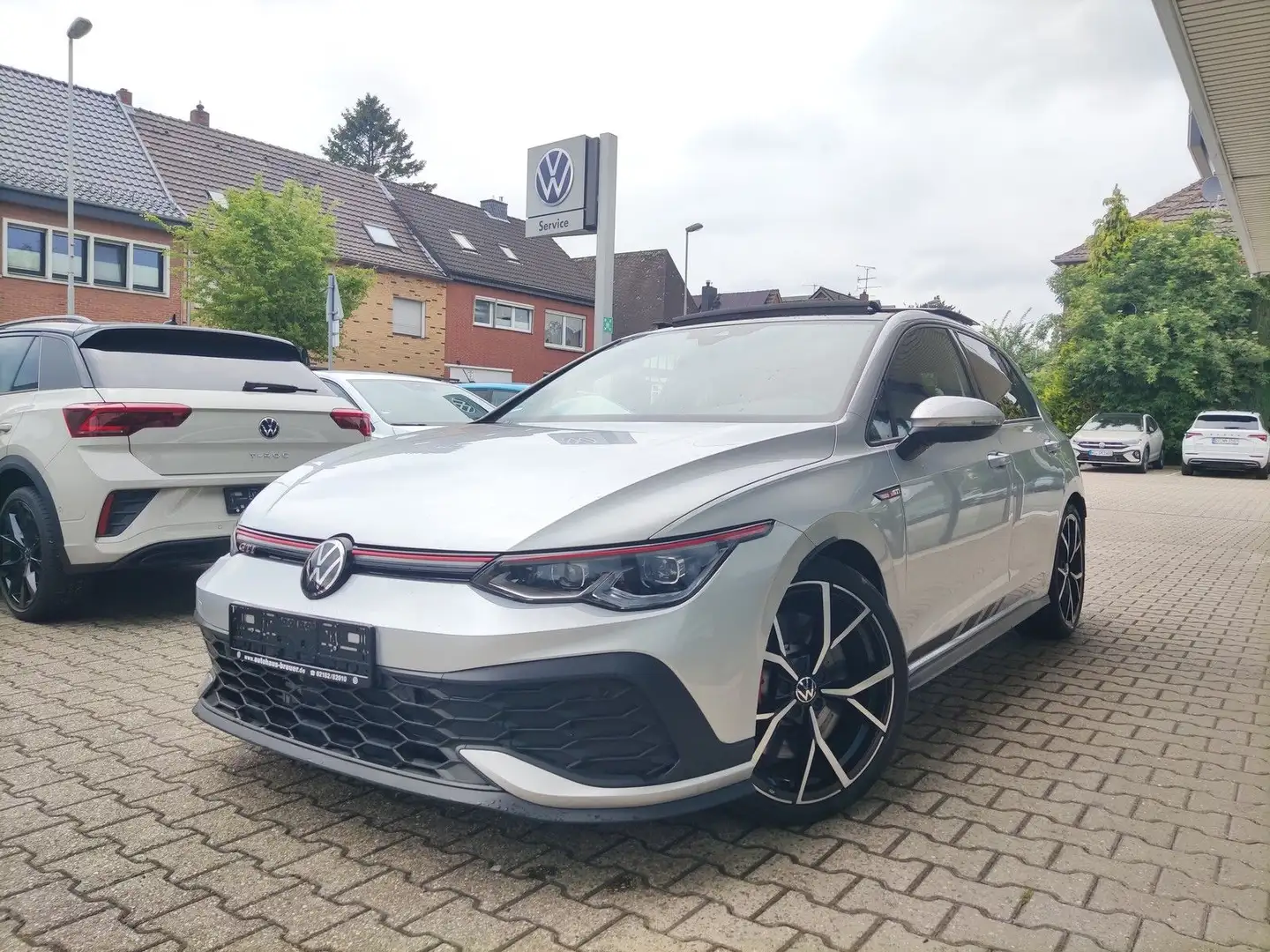 Volkswagen Golf VIII  GTI Clubsport,IQ,PANO,KAM,WR,NAV Argento - 1