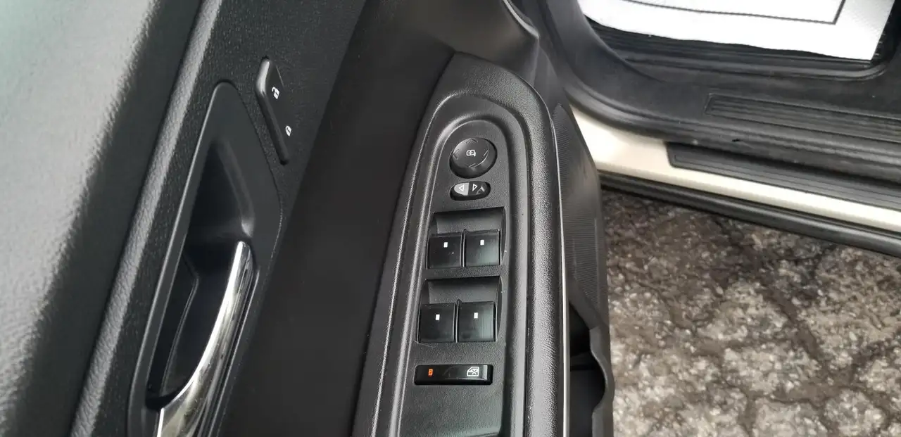 GMC Acadia снимка GMC Acadia