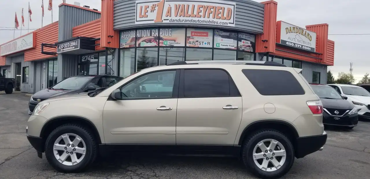 GMC Acadia снимка GMC Acadia
