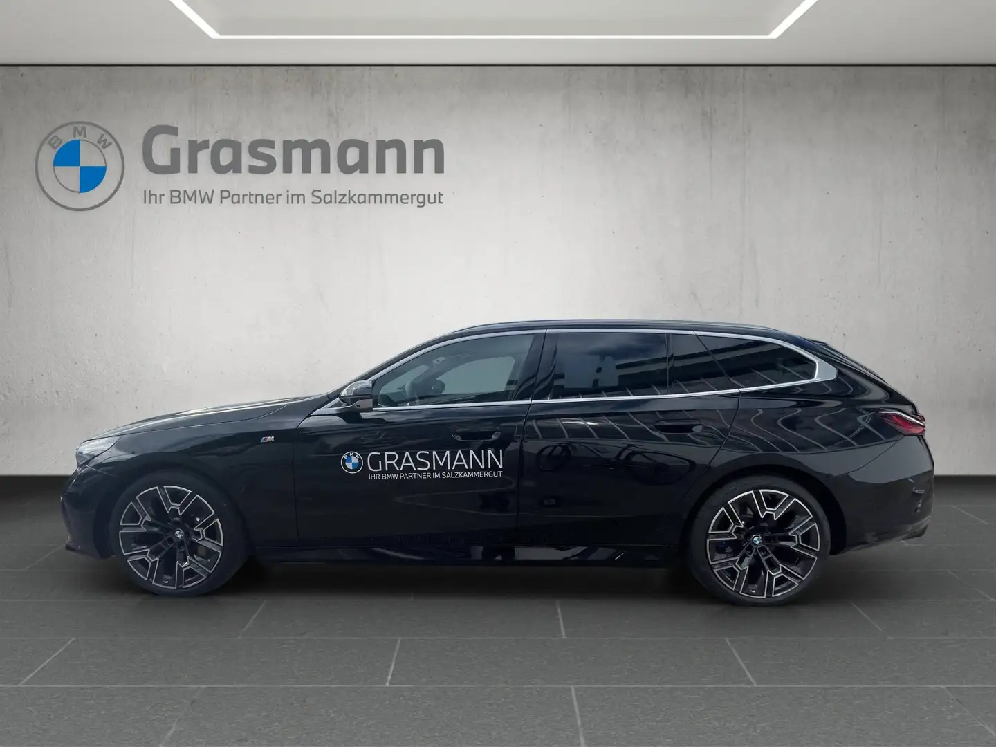 BMW 520 520 d xDrive M Sport Schwarz - 2