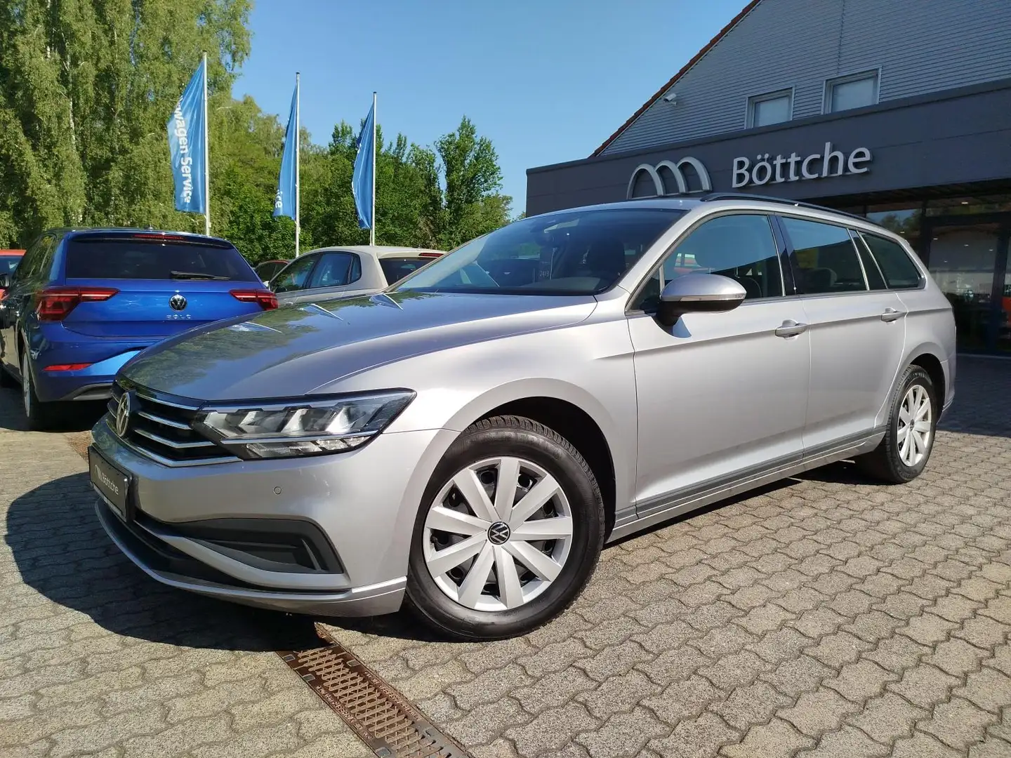 Volkswagen Passat Variant 2.0 TDI DSG*EL.HECKKLAPPE*NAVI*LED Silber - 2