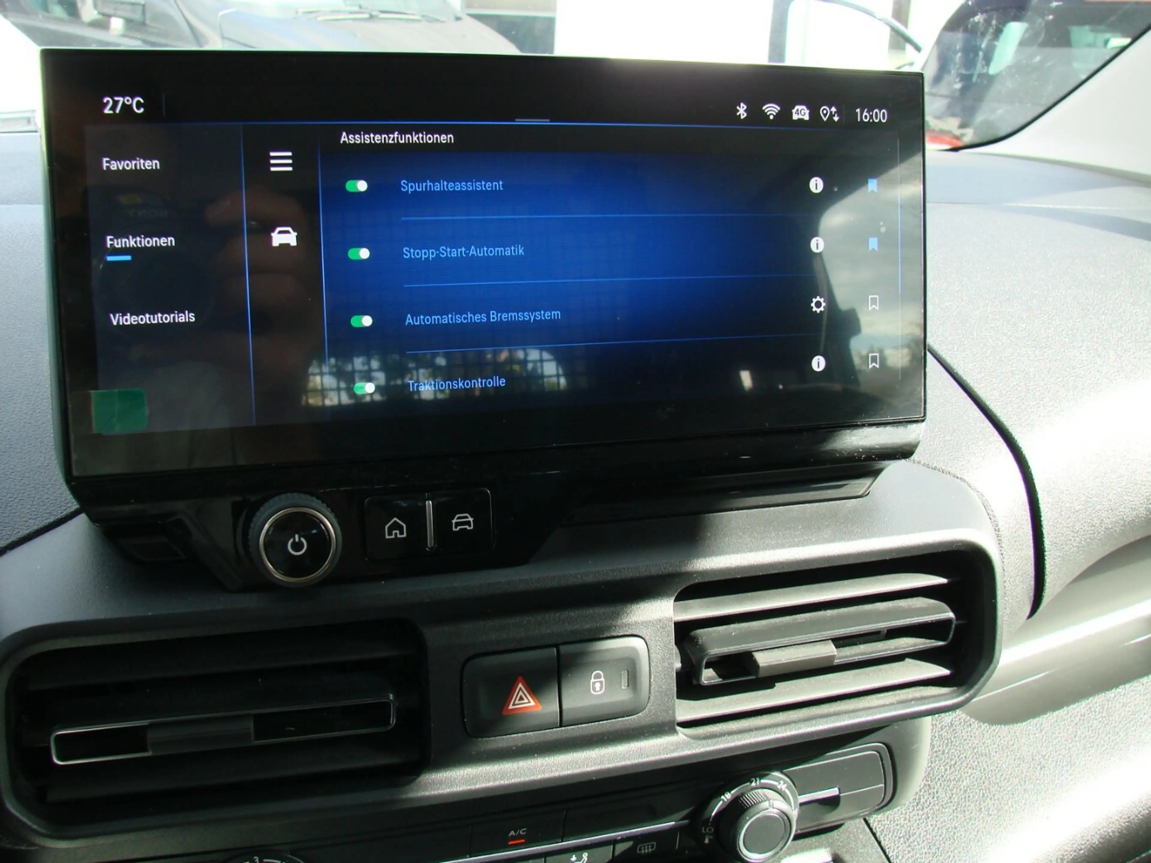 Opel Combo Life E 1.5L Edition XL N1 LED AHK Kamera 180° — photo 13