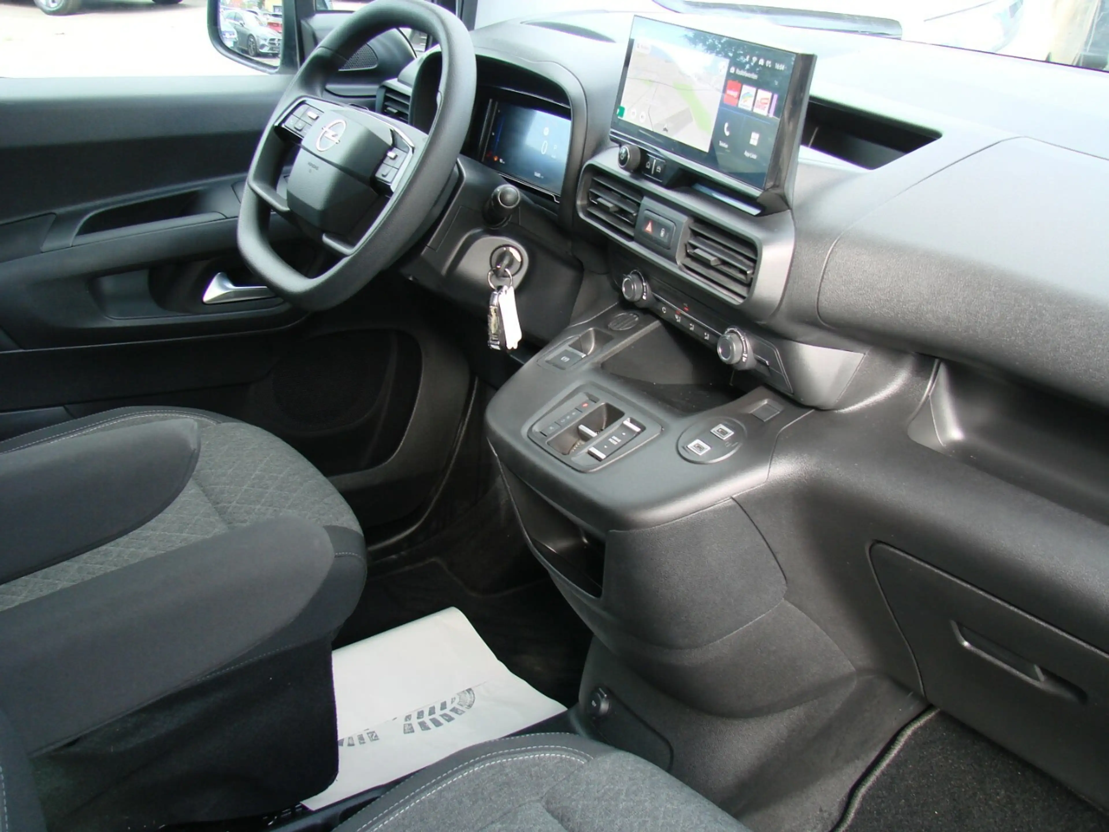 Opel Combo Life E 1.5L Edition XL N1 LED AHK Kamera 180° — photo 15