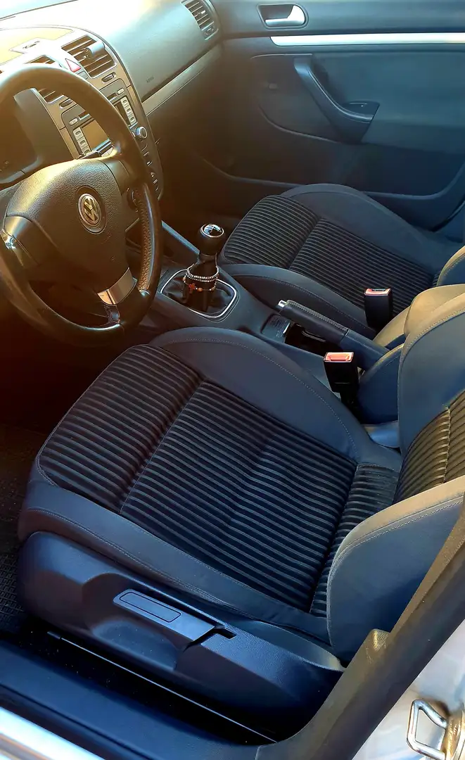 Volkswagen Golf Golf 5p 1.9 tdi Sportline Grigio - 2