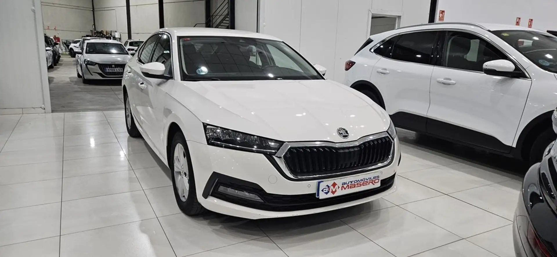 Skoda Octavia 2.0TDI Ambition 110kW Blanco - 2