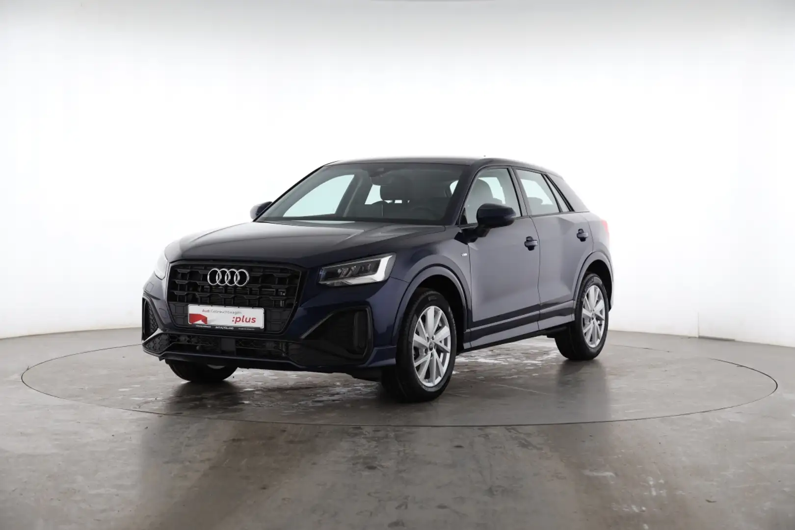 Audi Q2 35 TFSI S tronic S line MMI NAVI PLUS | AHK Blauw - 2