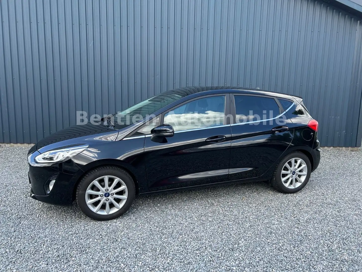 Ford Fiesta Titanium,Klima,PDC,Navi,SHZ,ALU,Spurhalte Noir - 1
