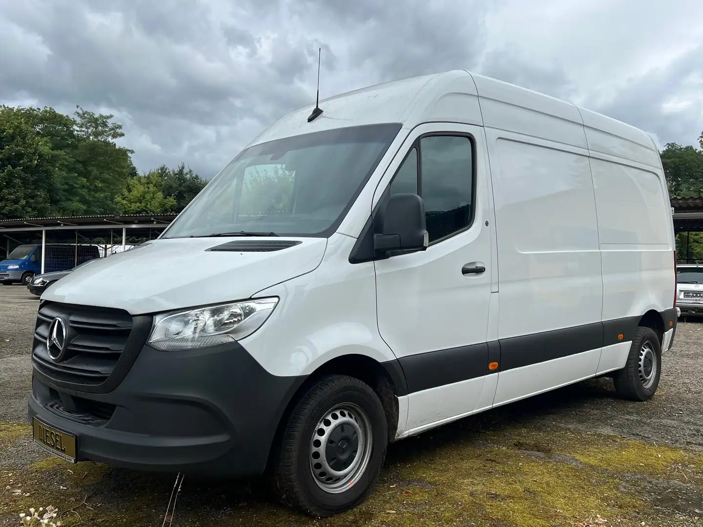 Mercedes-Benz 311/315 CDI FWD L2H2 (910.633) Langstrecke Blanc - 2