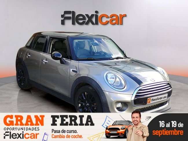 MINI Cooper Clubman - foto 1