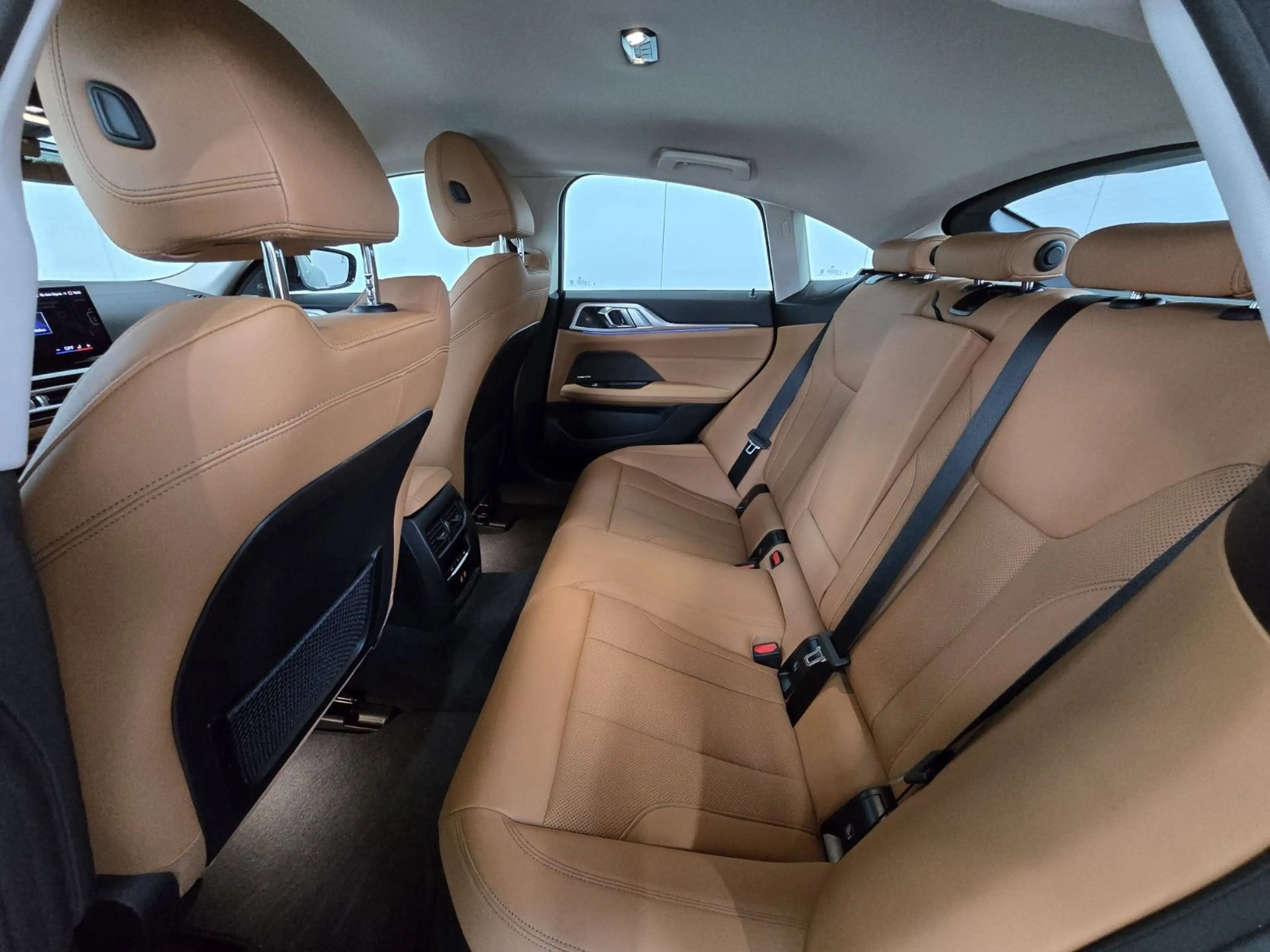 BMW i4 Gran Coupe 35eDrive*Dravit*,RFK,Laser,ACC,H&K — photo 9