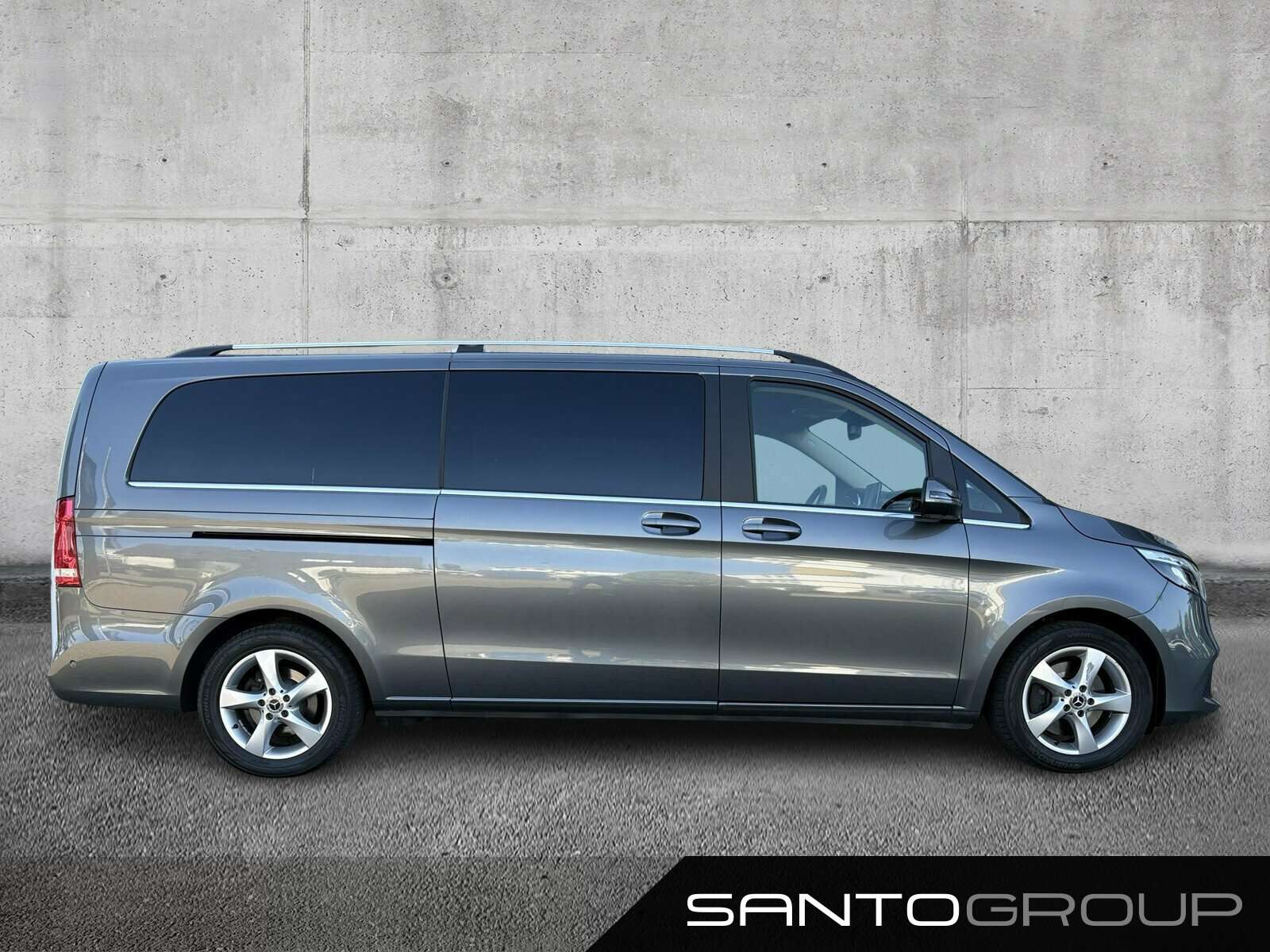 Mercedes-Benz V 250