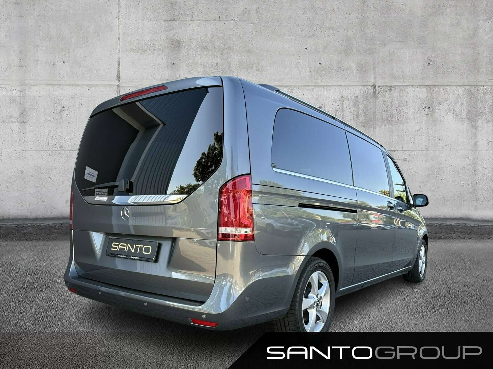 Mercedes-Benz V 250