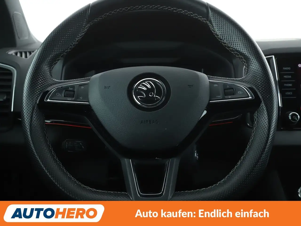 Skoda Karoq 1.5 TSI ACT SportLine Aut.*NAVI*LED*ACC*PDC*SHZ*, миниатюра 19