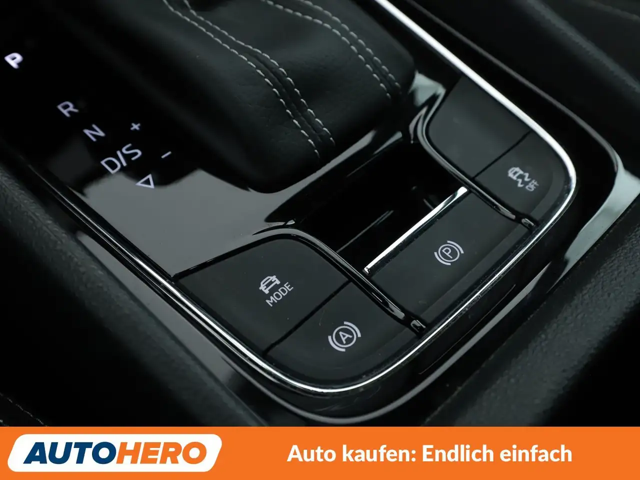 Skoda Karoq 1.5 TSI ACT SportLine Aut.*NAVI*LED*ACC*PDC*SHZ*, миниатюра 28