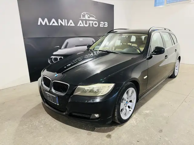 BMW 330 330d Touring Attiva*MANUALE*