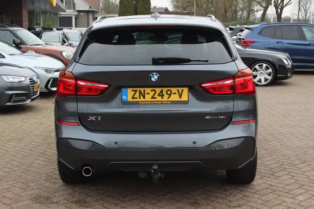 BMW X1 view 15