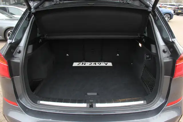 BMW X1 view 16