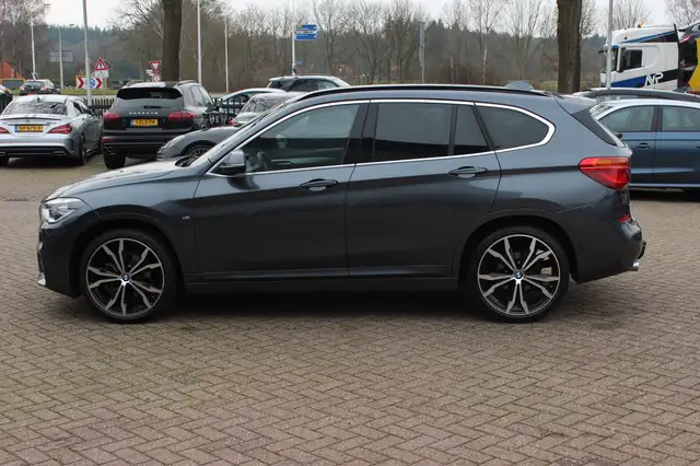 BMW X1 view 7