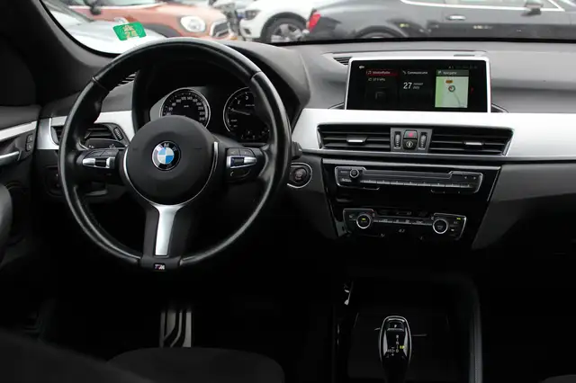 BMW X1 view 9