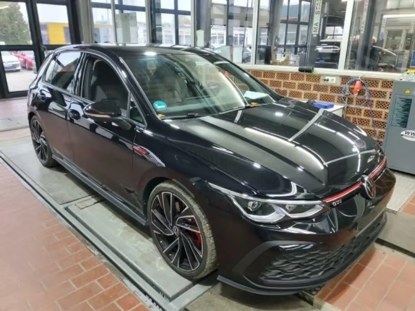 Volkswagen Golf GTI 2.0 TSI GTI DSG Noir - 1