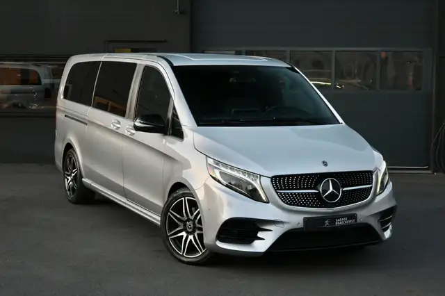Mercedes-Benz V 300 AMG Burmester ExtraLang Camera Trekhaak 19Alu /BTW