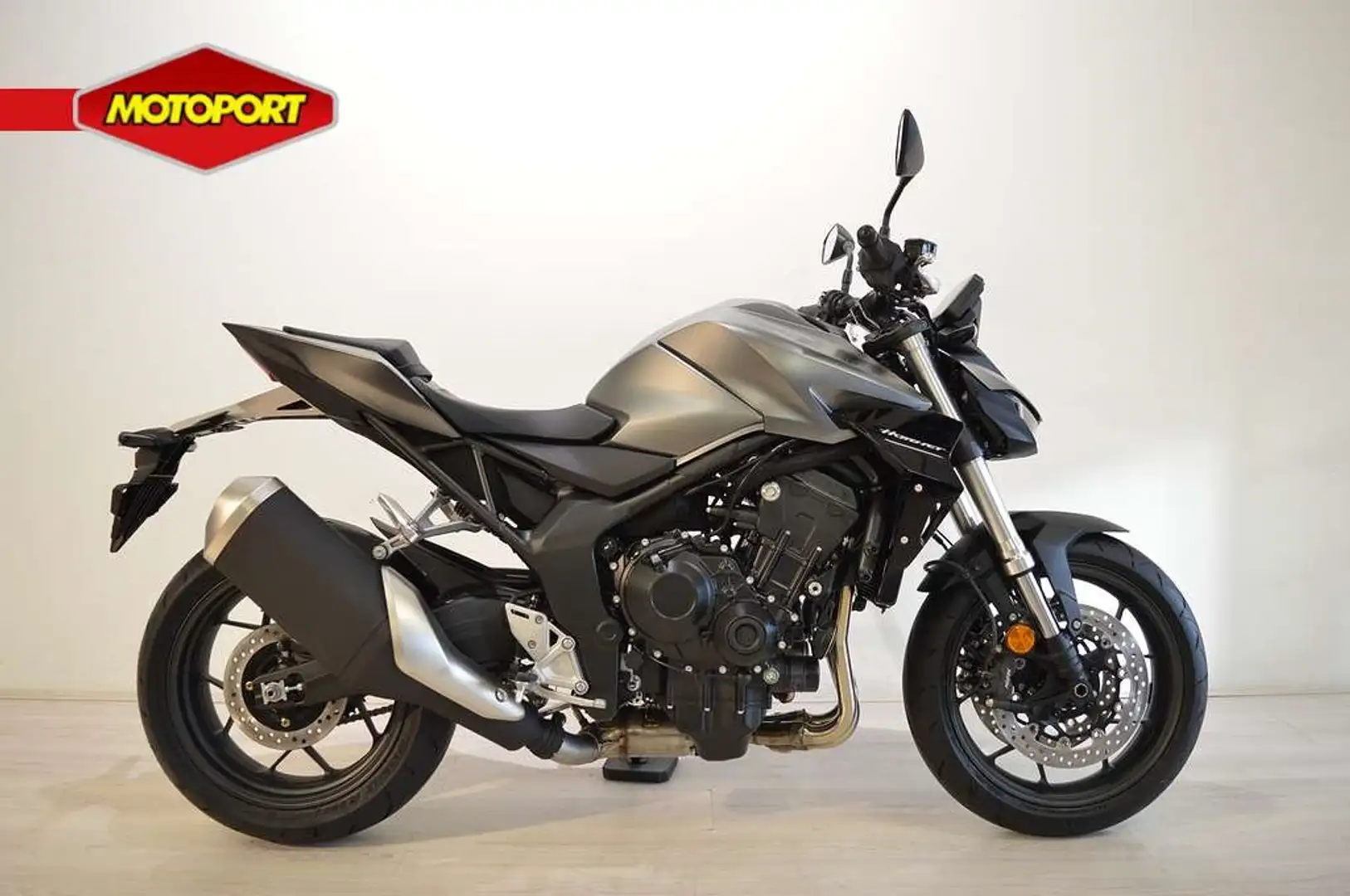 Honda CB 1000 HORNET Černá - 1