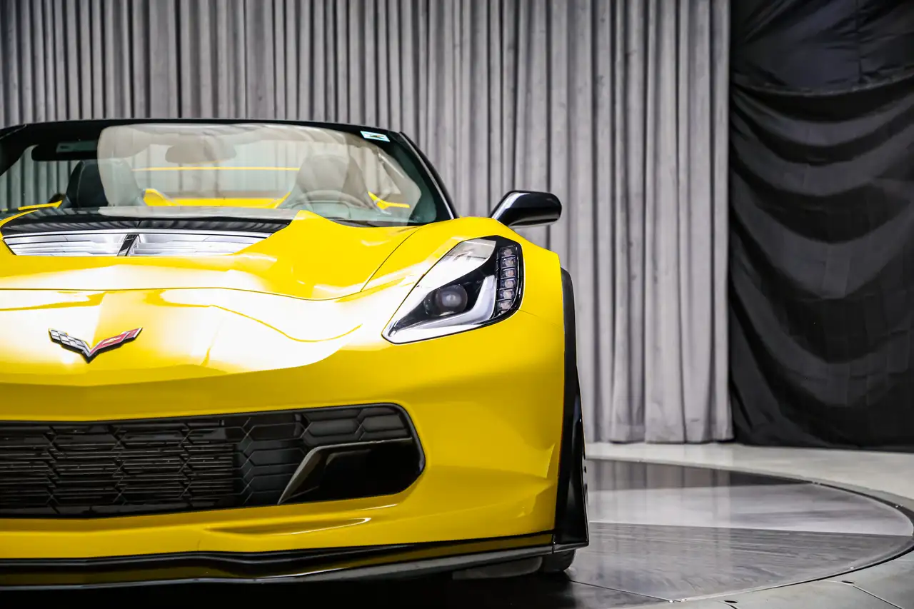 Chevrolet Corvette photo Chevrolet Corvette