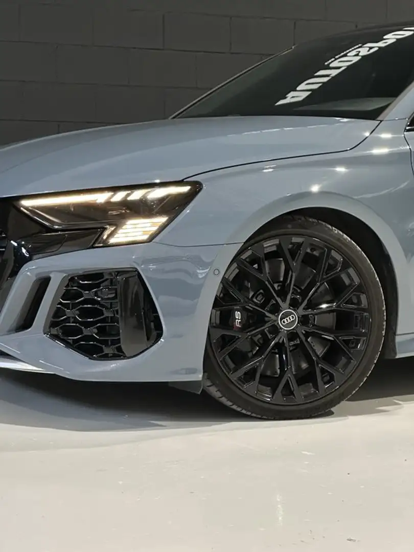 Audi A3 RS3 Sportback TFSI 294kW quattro S tron Gris - 2