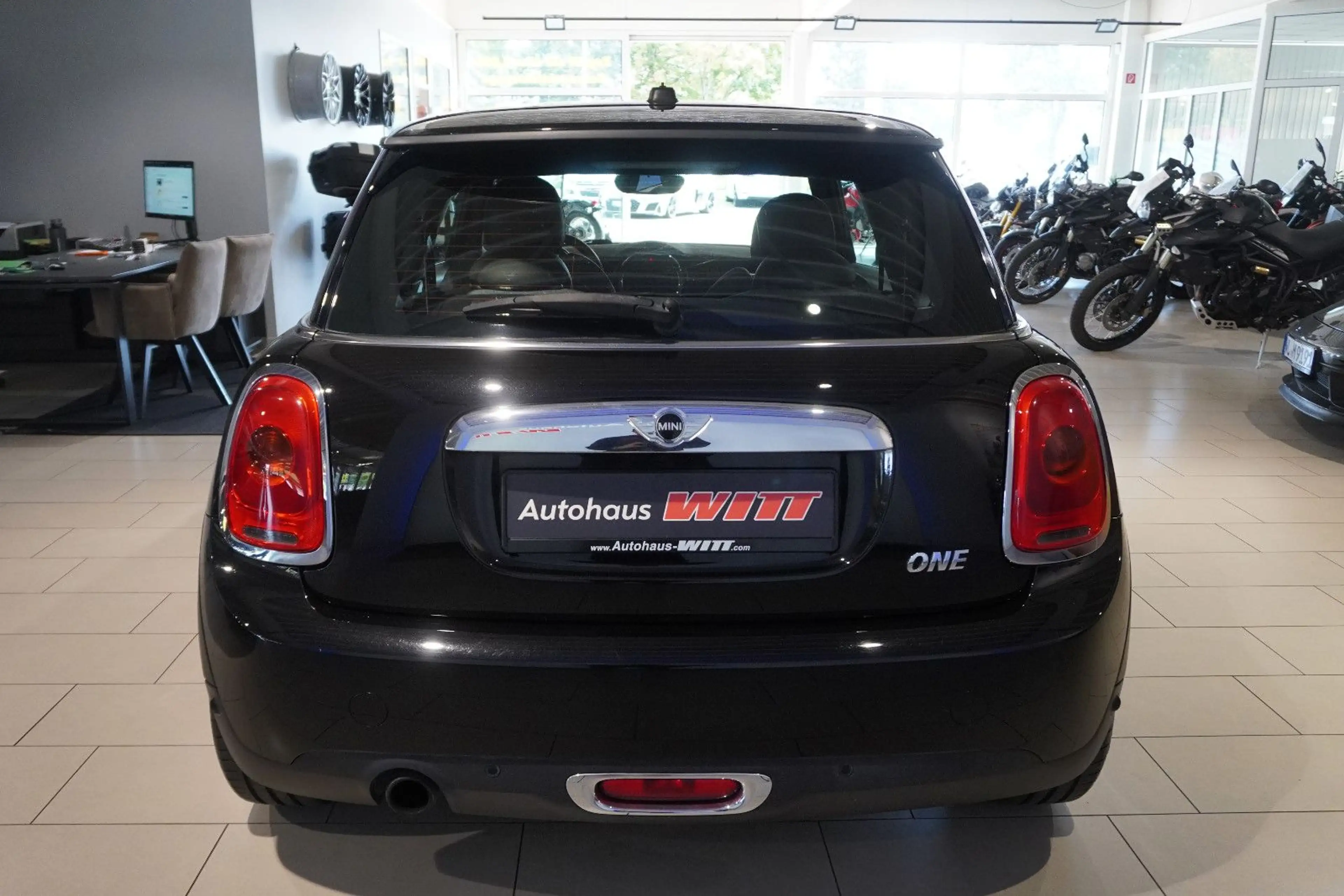 MINI One Mini One |Sihzg|T-Leder|PDC|BT — photo 6