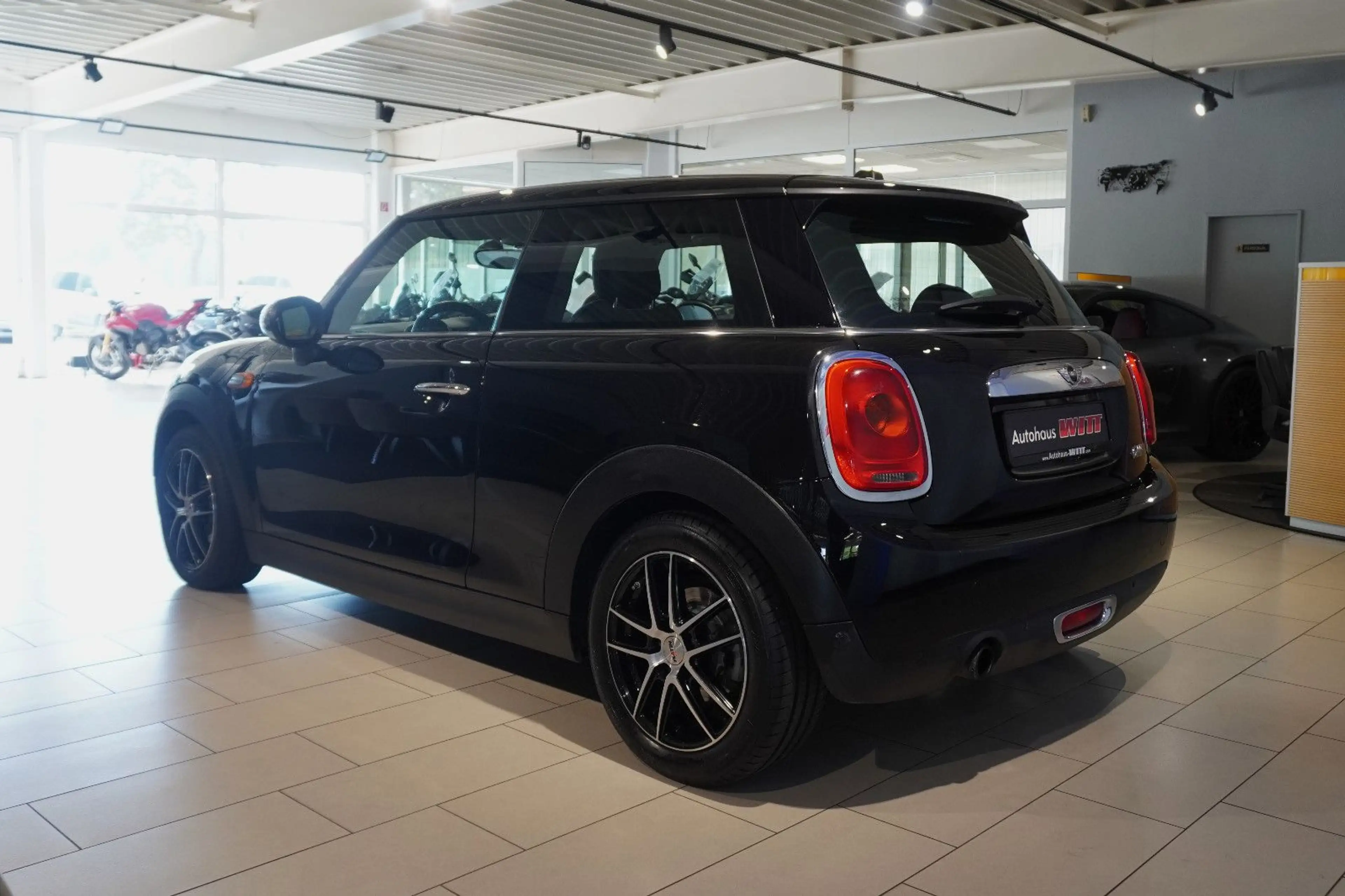 MINI One Mini One |Sihzg|T-Leder|PDC|BT — photo 5