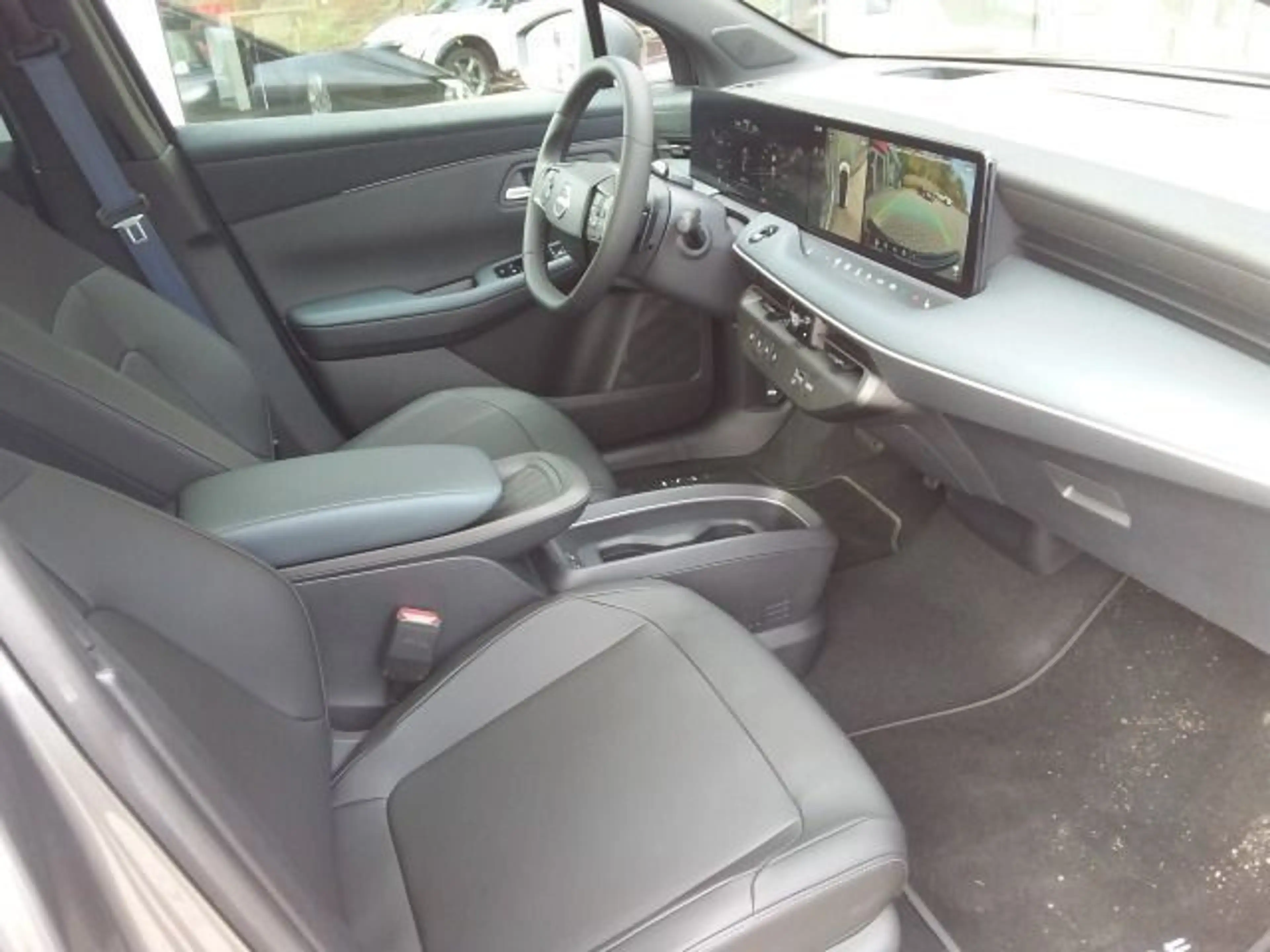 Nissan Leaf BEV Advance — photo 10
