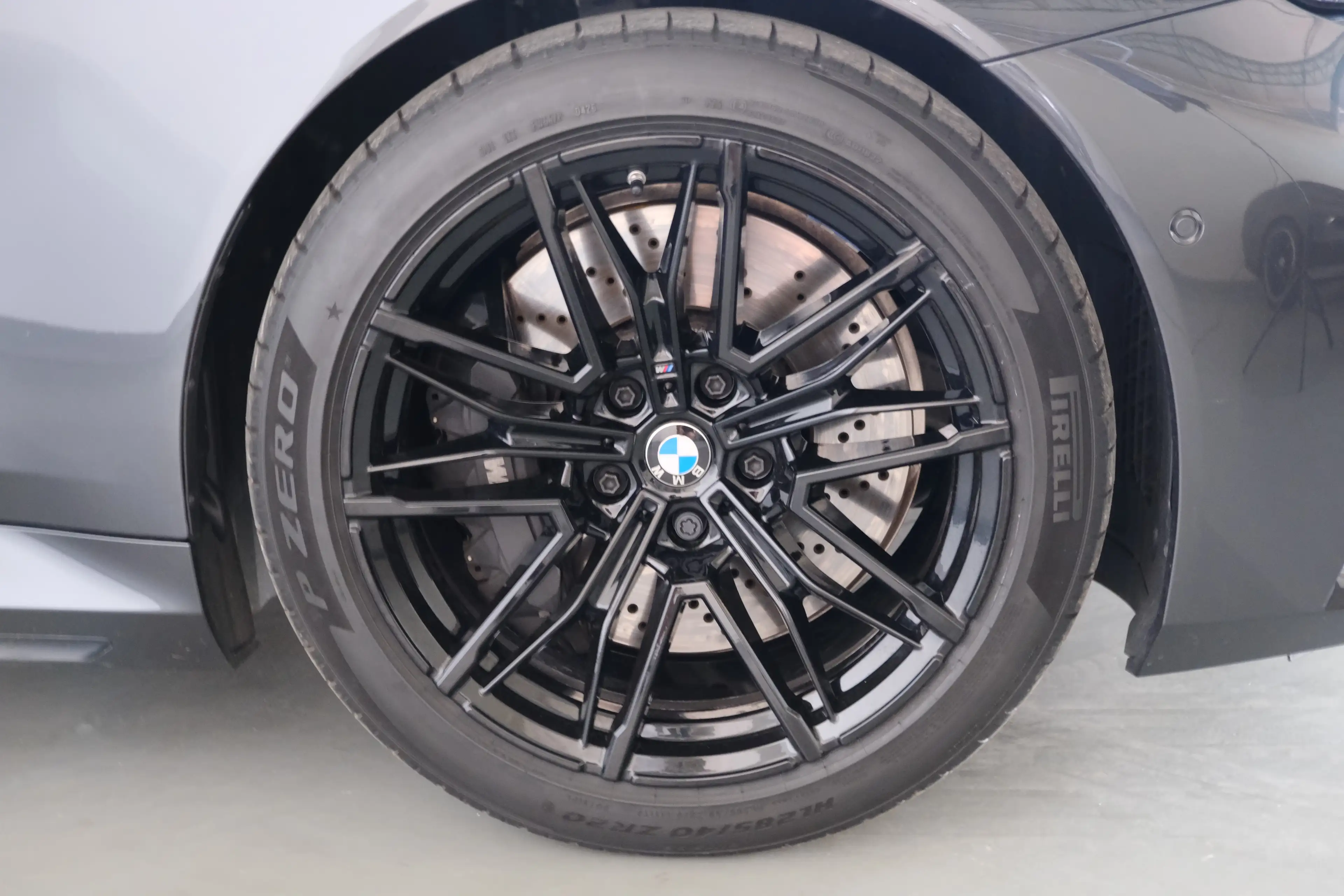 BMW M5 M5 G90 Limousine | B&W | Pano | Voll — photo 12