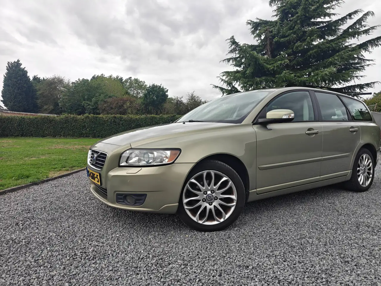 Volvo V50