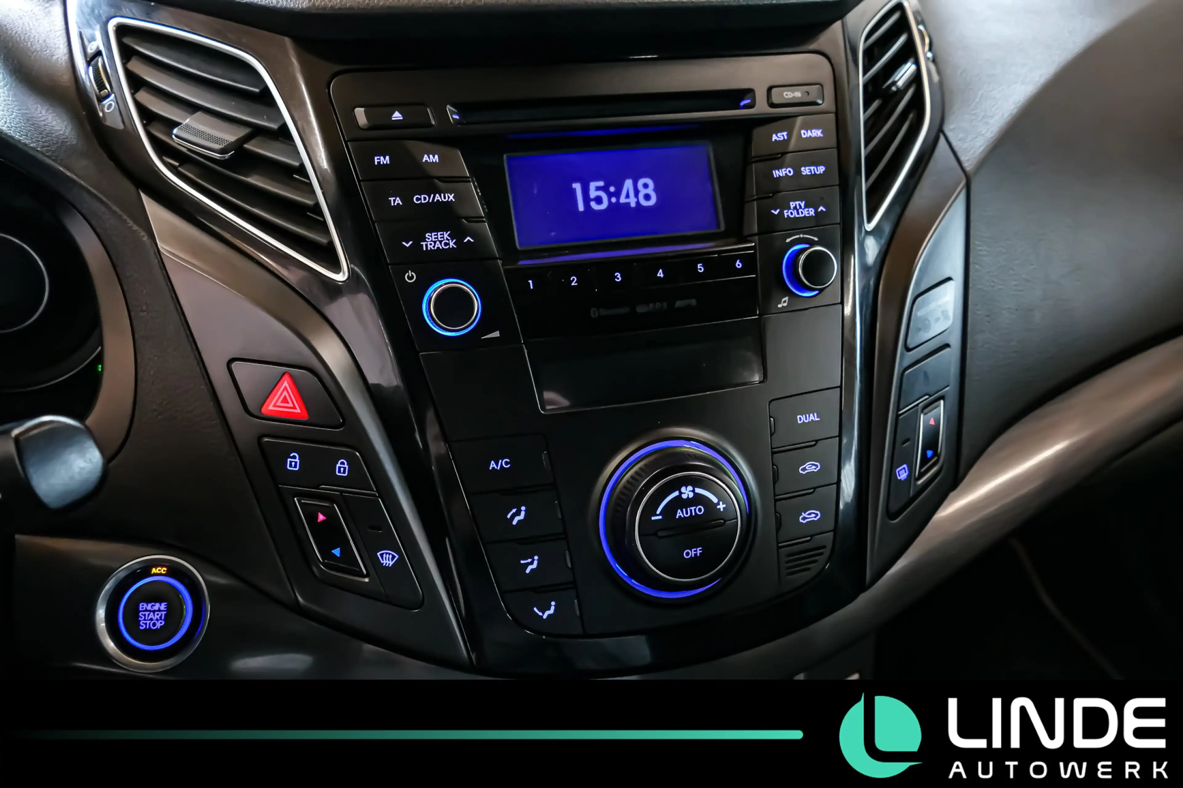 Hyundai i40 Style |TEMPO.|SHZ|PDC|16 ALU — photo 15