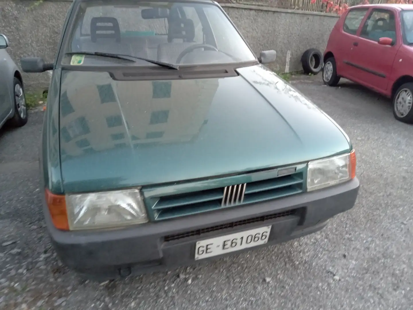 Fiat Uno 1000 FIRE Grün - 1