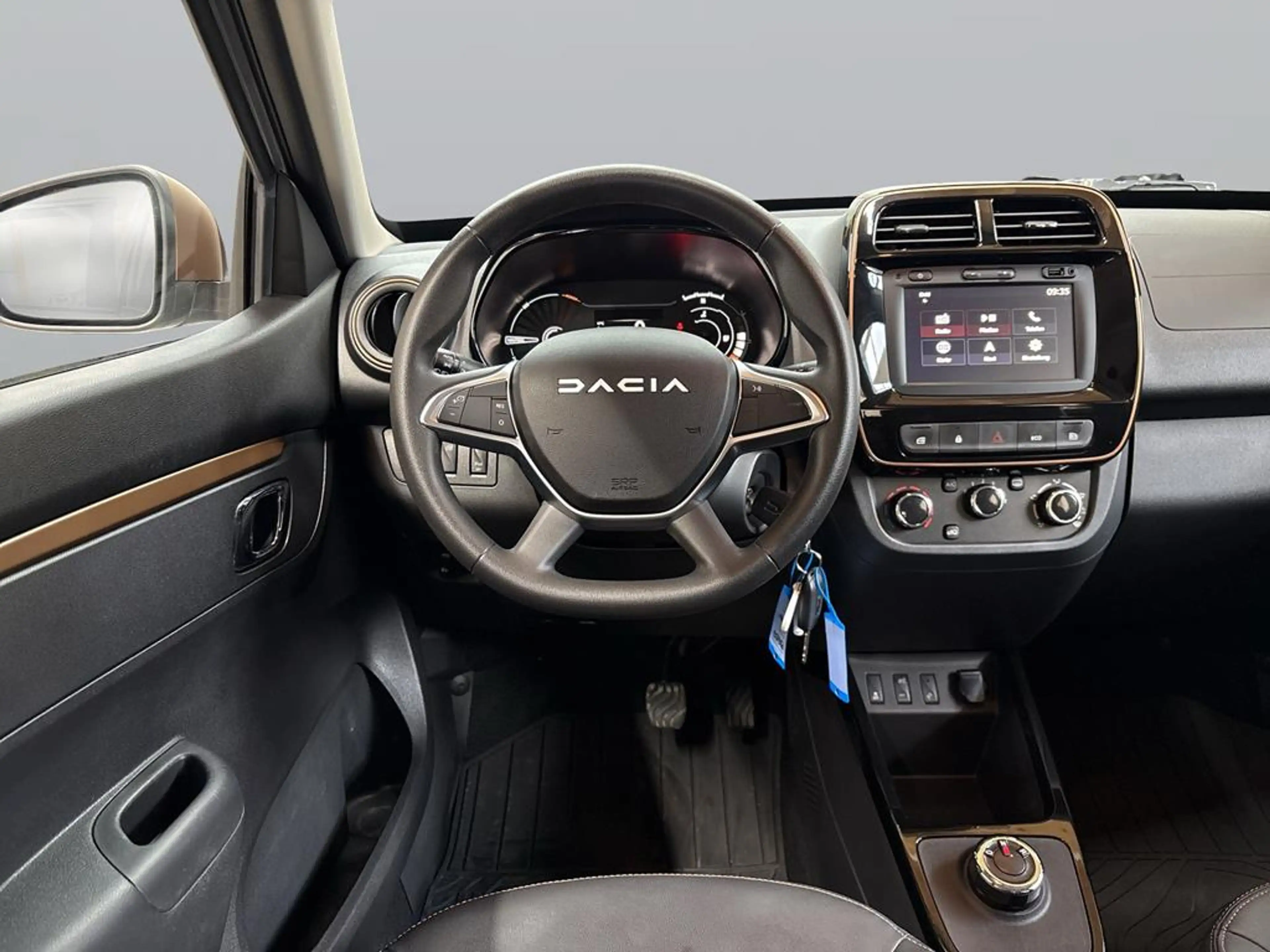 Dacia Spring Electric 65 Extreme — photo 13