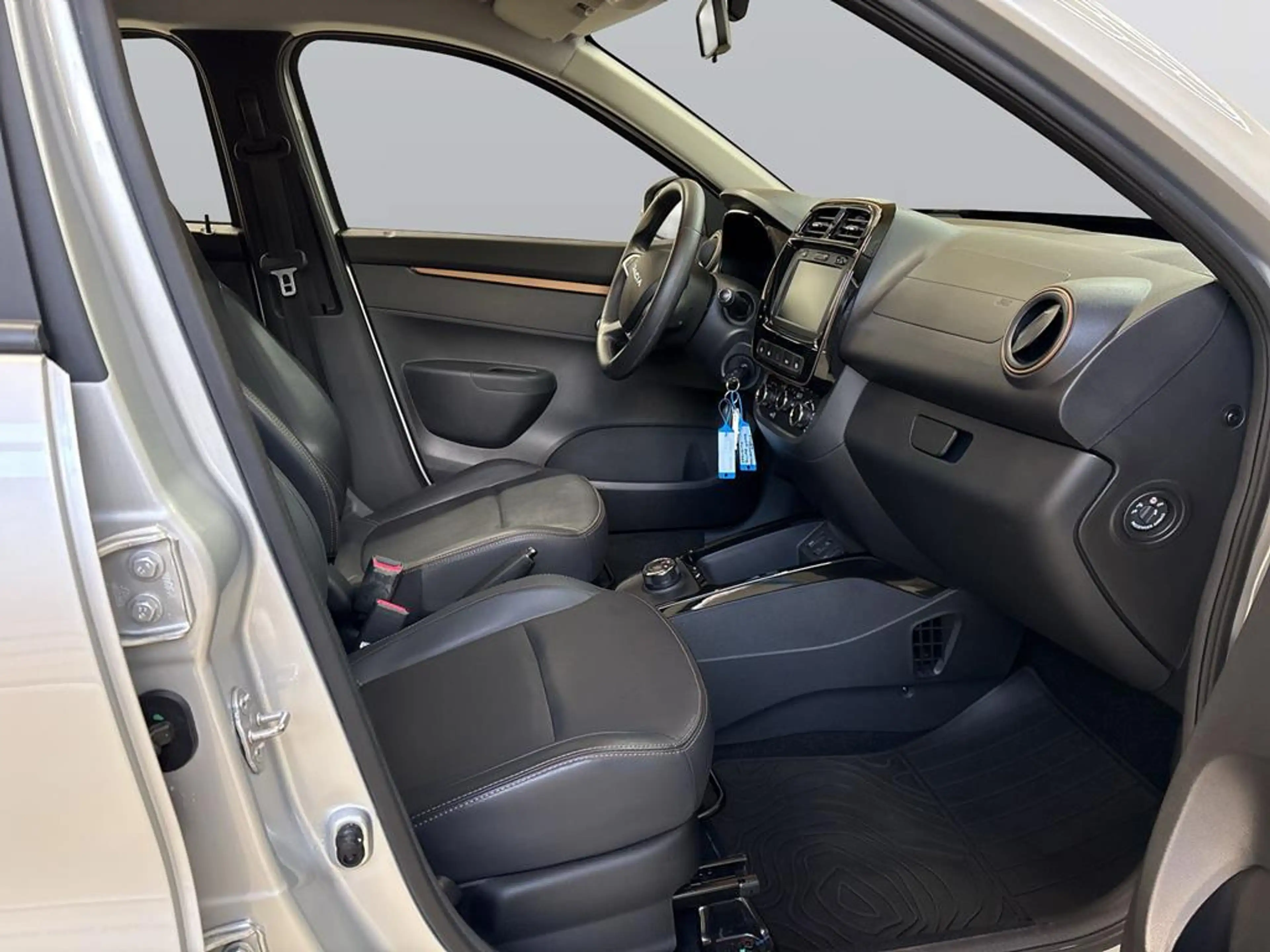 Dacia Spring Electric 65 Extreme — photo 11