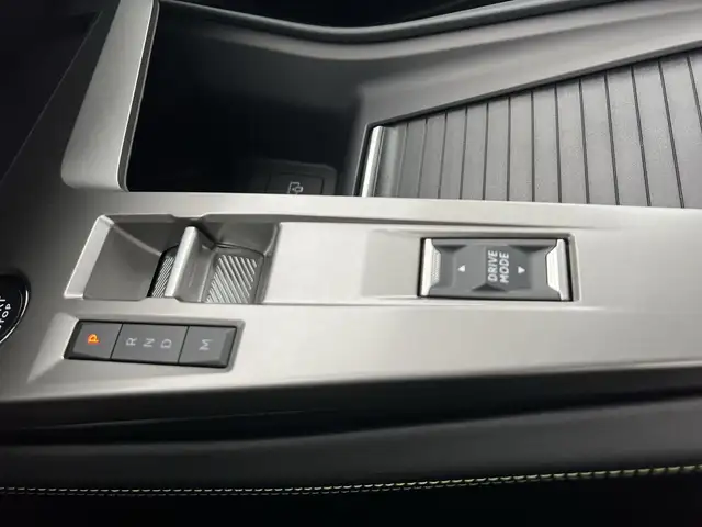 Peugeot 408 view 13