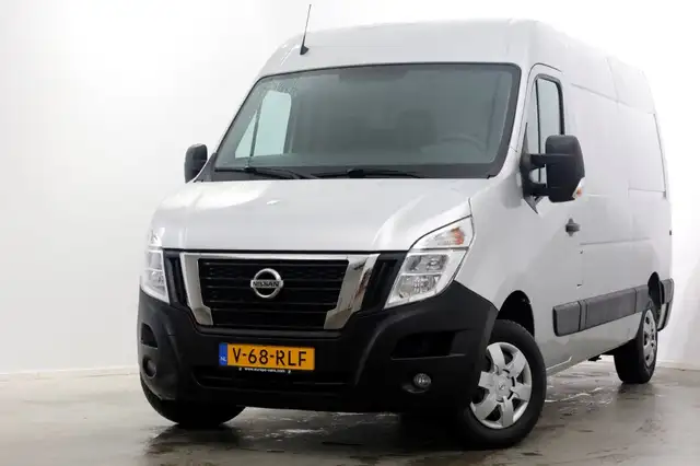 Nissan Interstar 2.3 dCi 135pk L2H2 N-Connecta Airco/Navi/Camera 02