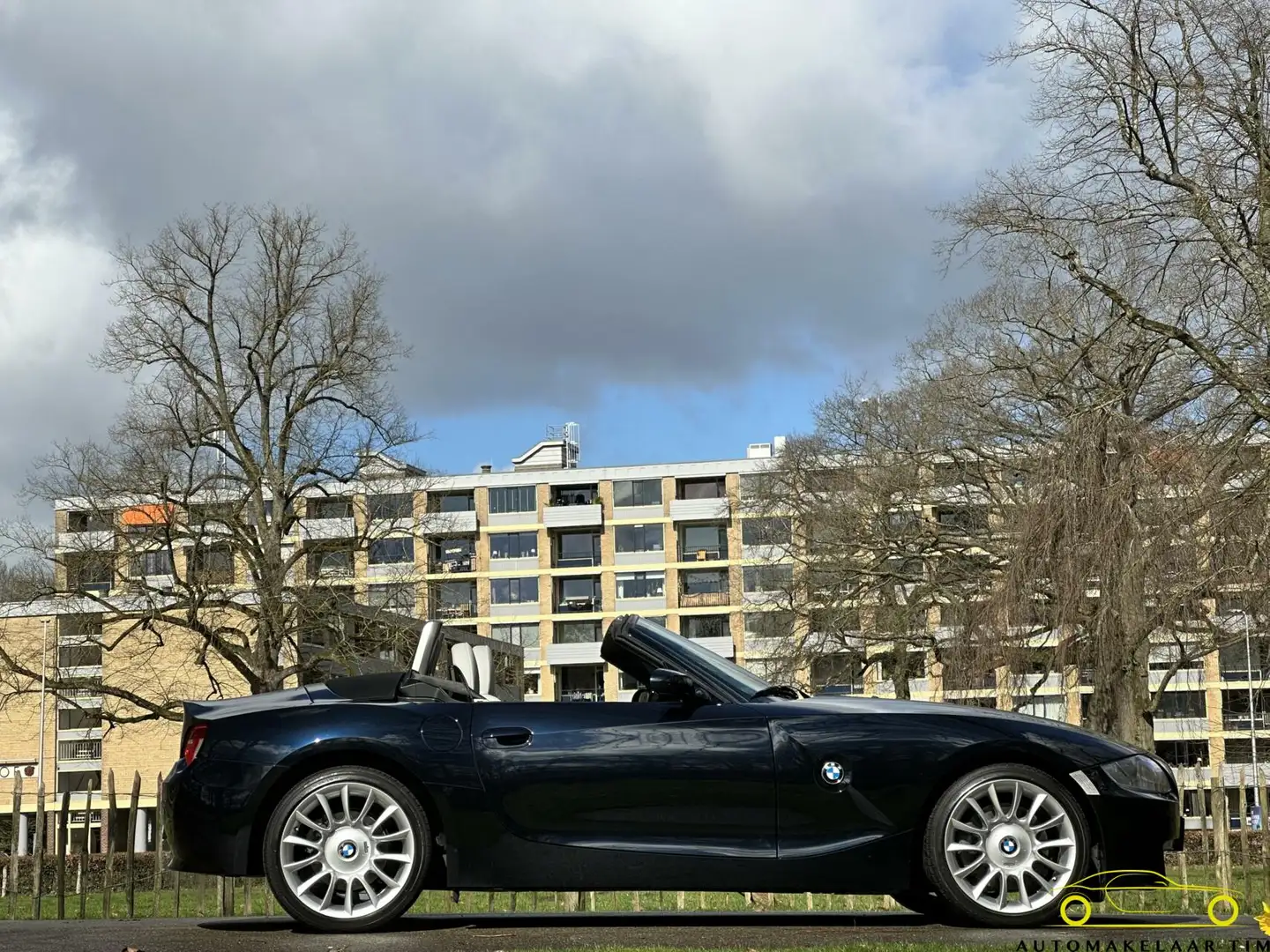 BMW Z4 Roadster 3.0si M-Individual / Facelift / Youngtime Zwart - 2