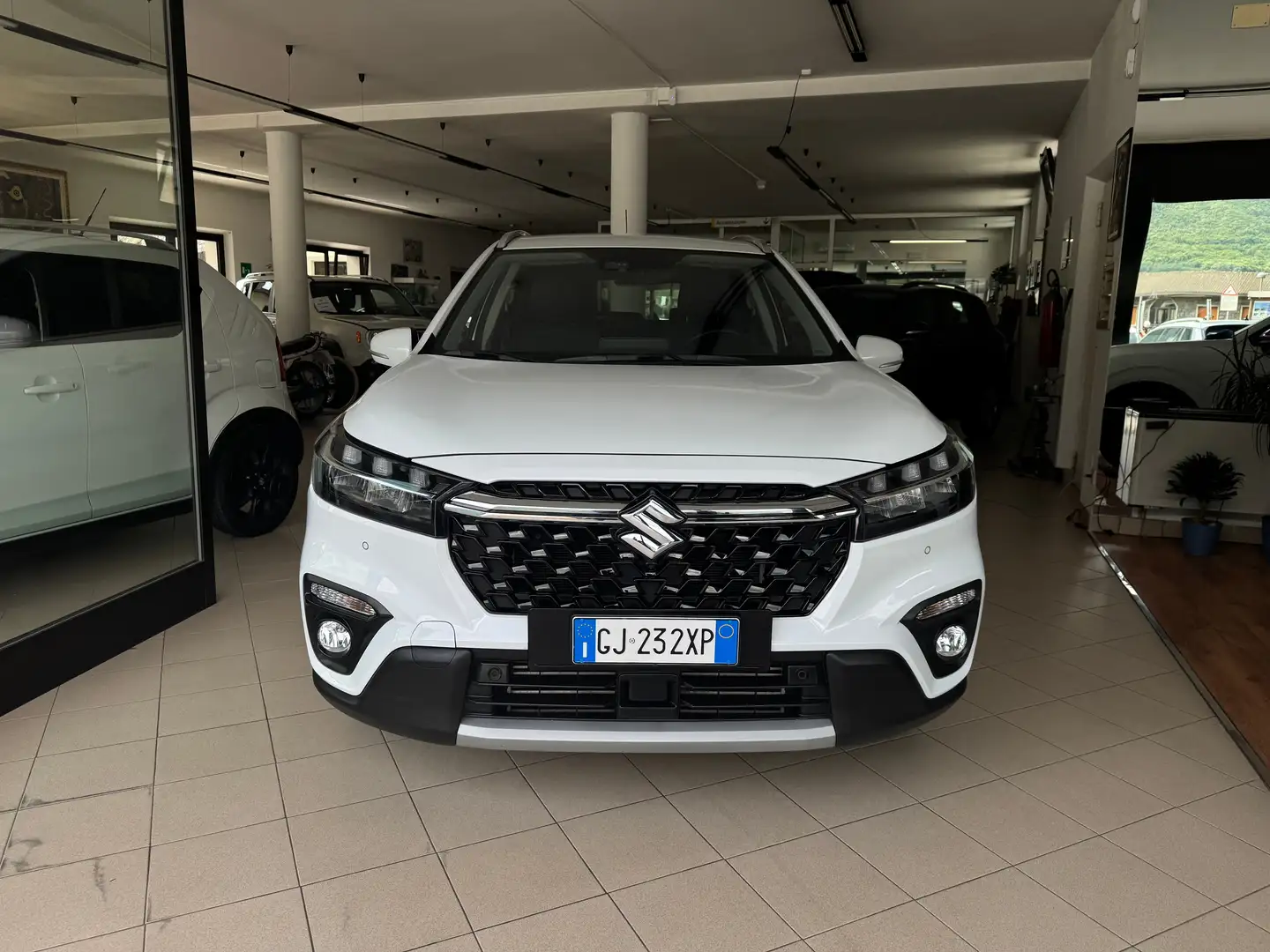 Suzuki SX4 S-Cross 1.4c 130CV 4WD Blanco - 2