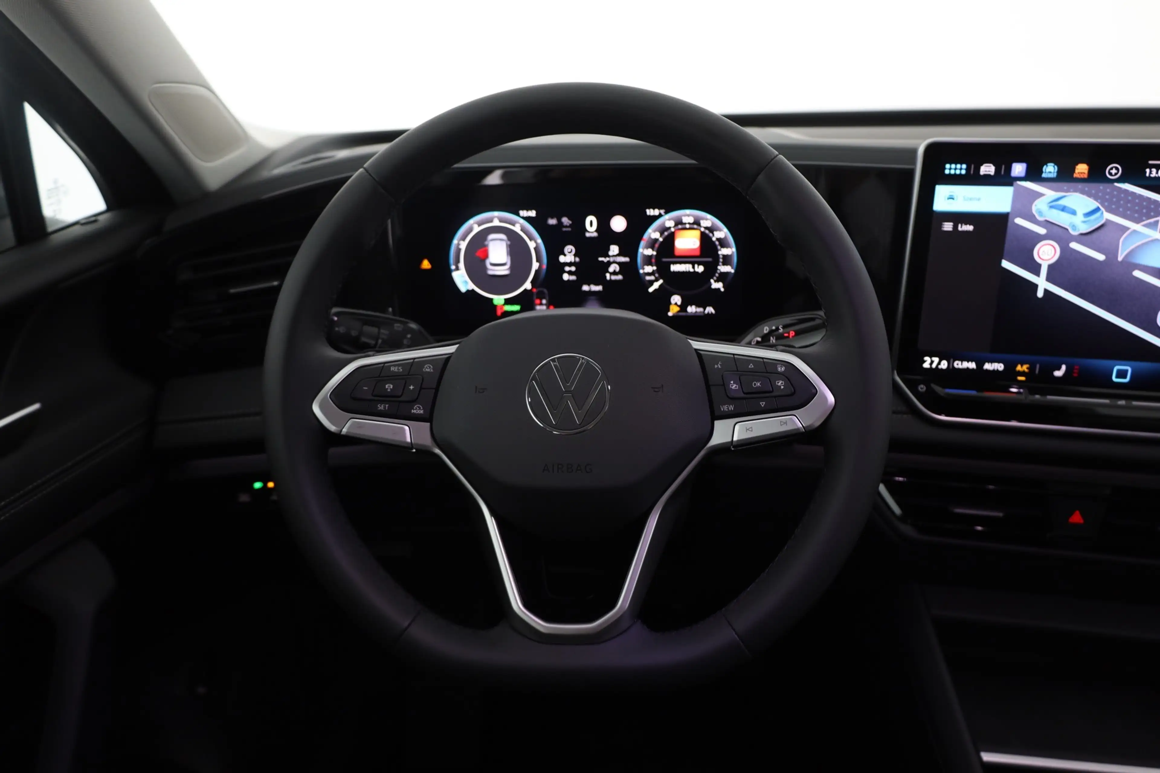Volkswagen Tiguan 1.5 eTSI DSG LED ACC Kamera Sitzheizung — photo 14